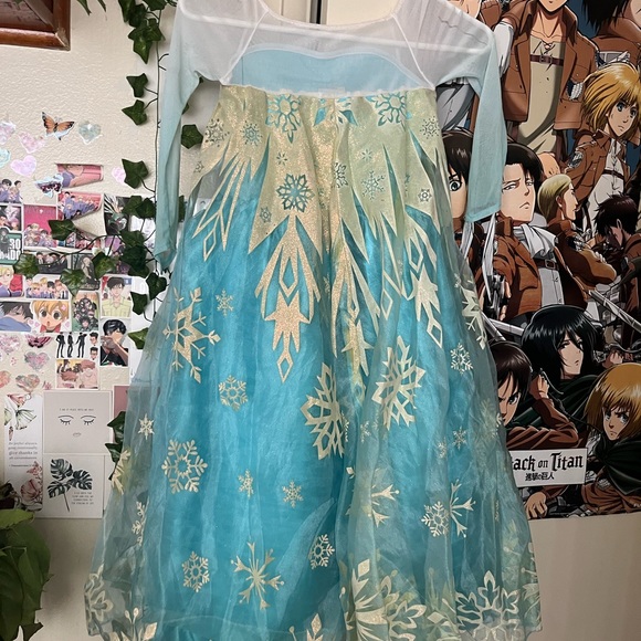 Pre-owned Disney Frozen Elsa dress size 9-10 - Picture 2 of 2